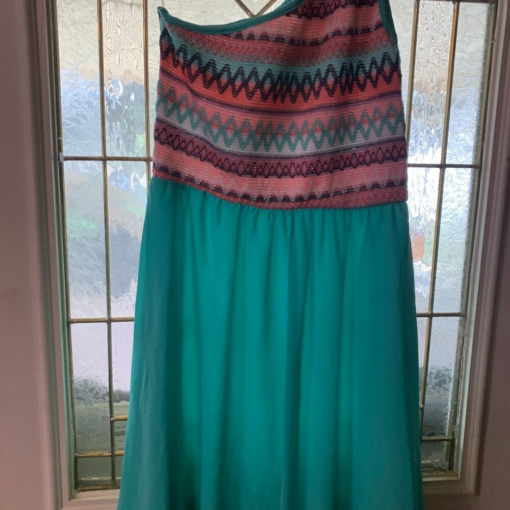 Design Original Junior Girl Size 5 Green with Multicolored Bodice